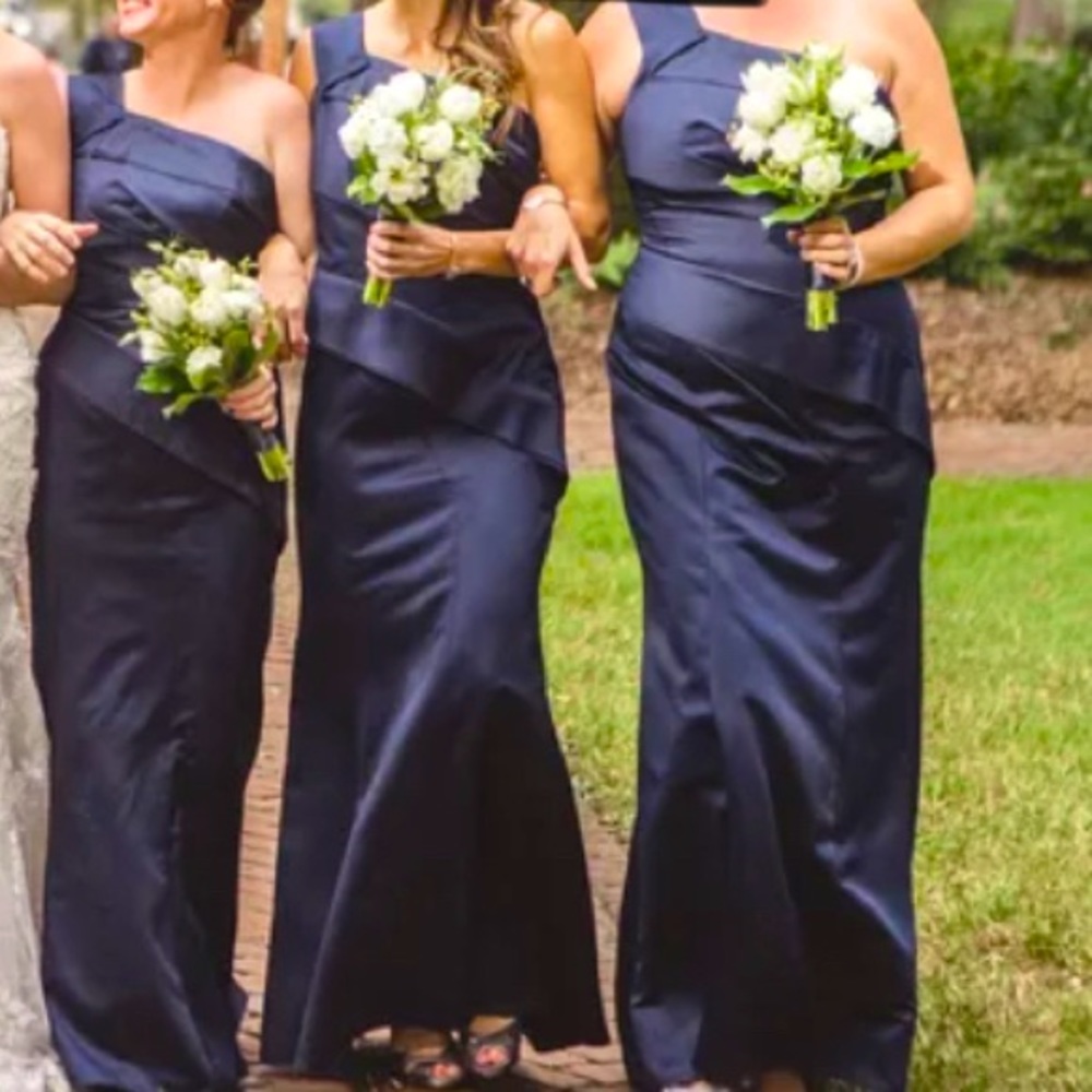 White by Vera Wang Special event dress